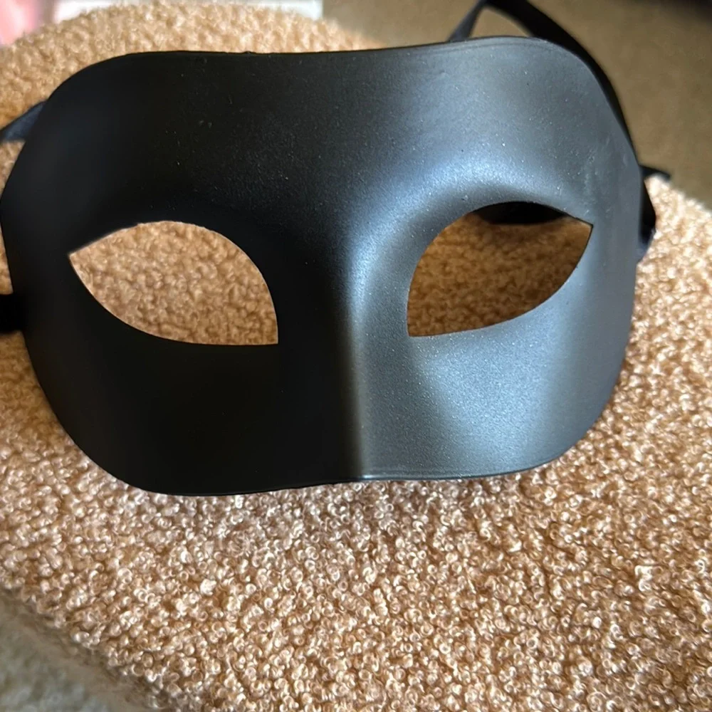 Black Eye Mask with Ribbon Ties